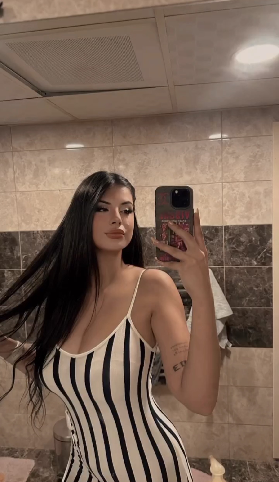 Çapa Gece Çalışan Escort Esin